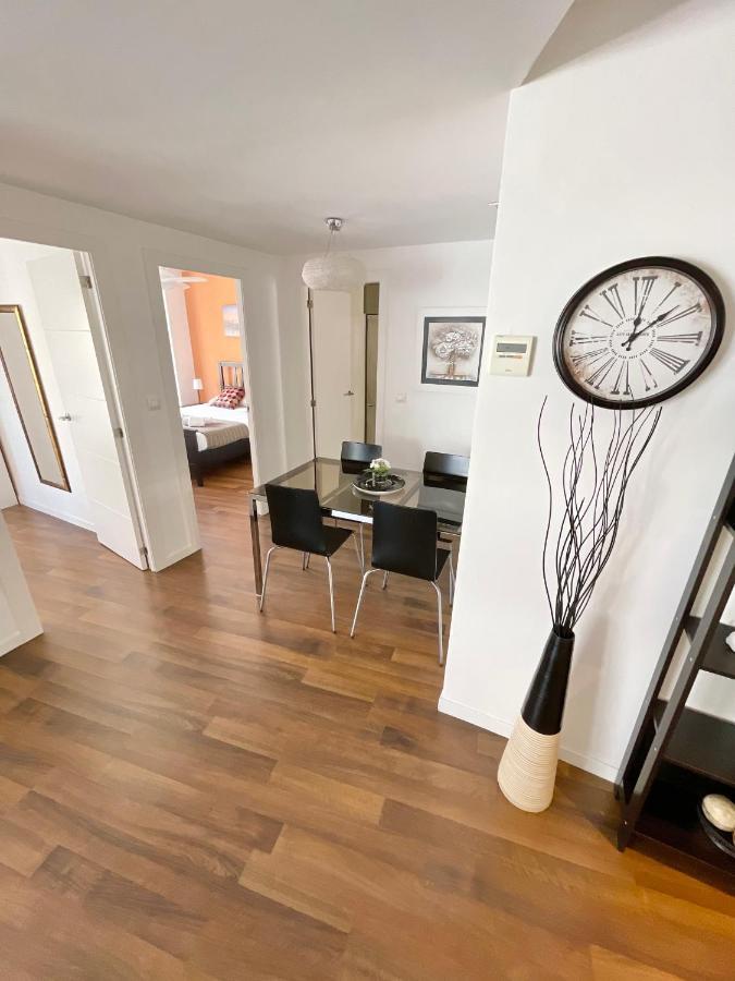 Apartamentos Sevilla Валенсия Экстерьер фото