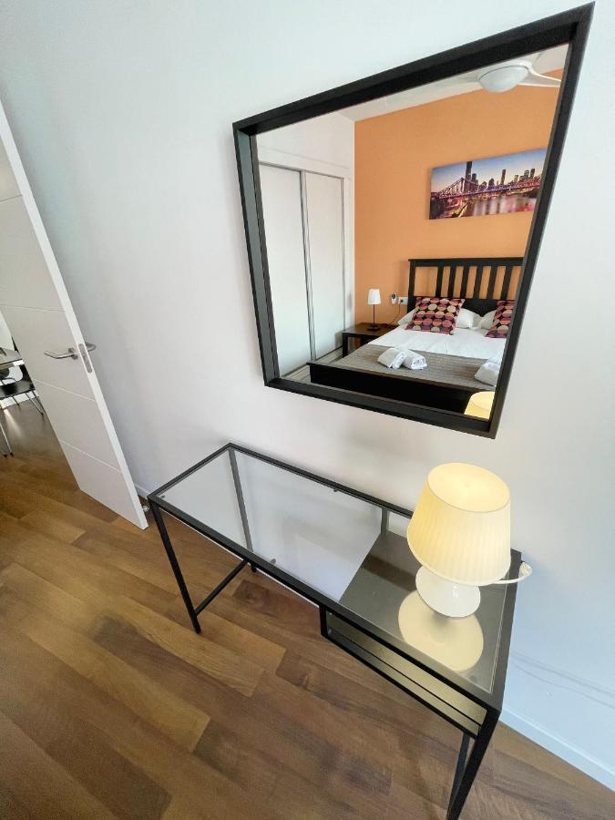 Apartamentos Sevilla Валенсия Экстерьер фото
