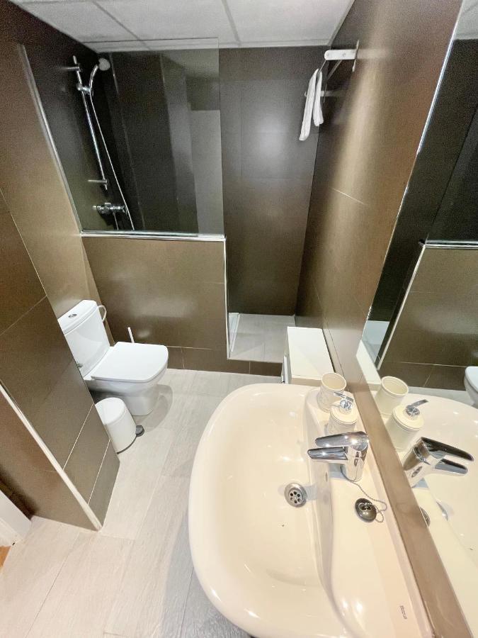 Apartamentos Sevilla Валенсия Экстерьер фото